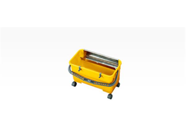268005 CUBO PARA ENCERAR 22 LTS.