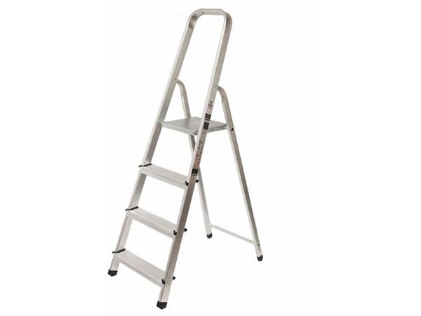 ESCALERA 4 PELDAÑOS EN-131