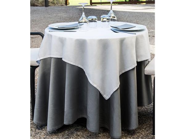 PAQ. 5 UNDS. MANTEL TELA RASO SATEN 120x120cm BLANCO (50% POLIESTER-50%ALGODON)